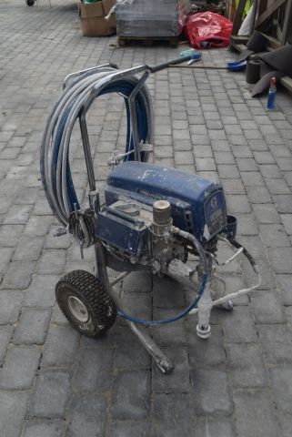 572663-4 Electric high pressure sprayer Graco Ultra Max II 795 Premium with Tempspray heating hose
