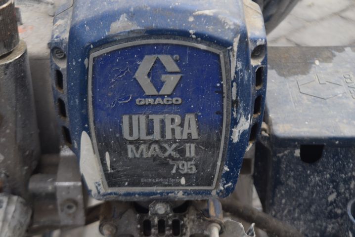 572663-6 Electric high pressure sprayer Graco Ultra Max II 795 Premium with Tempspray heating hose