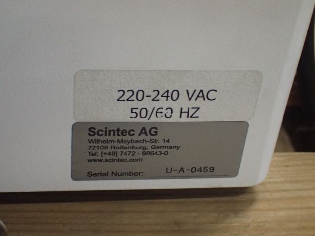 520723-4 Power supplied heater Scintec