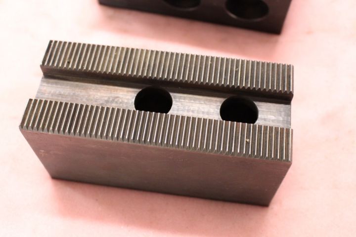 572846-6 3 st Mjuka svarvbackar tandning 1/16"X90 grader