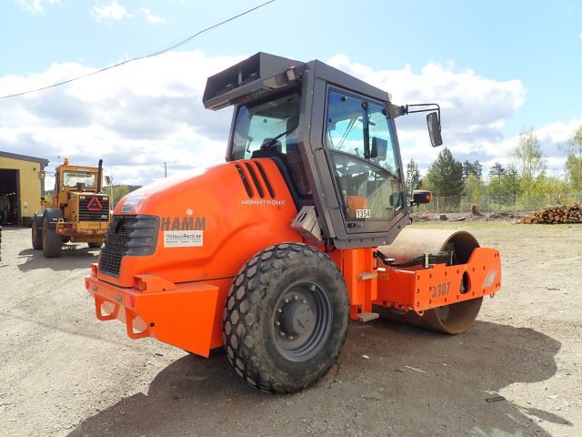 549222-7 Roller HAMM 3307 Contract No: 1706180094