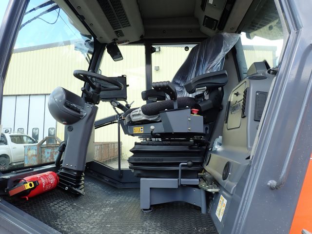 549222-31 Roller HAMM 3307 Contract No: 1706180094