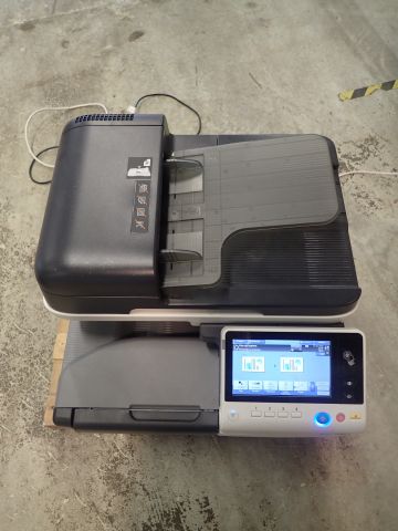 520738-2 Multifunction printer Konica Minolta Bizhub C3351