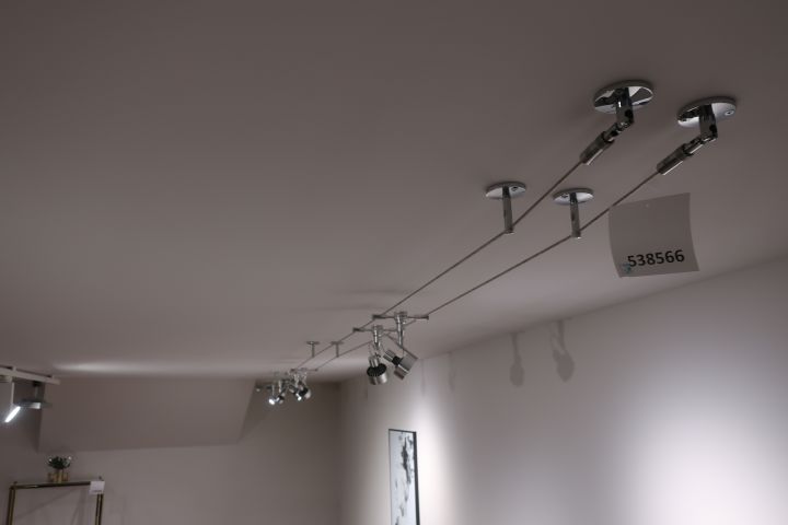 538566-7 Spotskena, 6st spotlights, ca 5meter