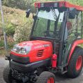 574802-1 Compact tractor Kubota STV 40 -10 (incl folding plow, sand spreader & tilt trailer)