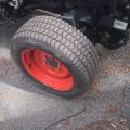 574802-12 Compact tractor Kubota STV 40 -10 (incl folding plow, sand spreader & tilt trailer)