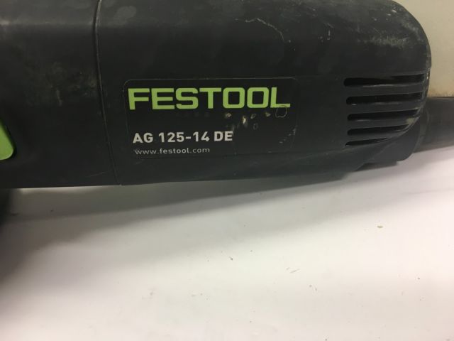 559575-3 Concrete handrail Festool AG 125 - 14 DE