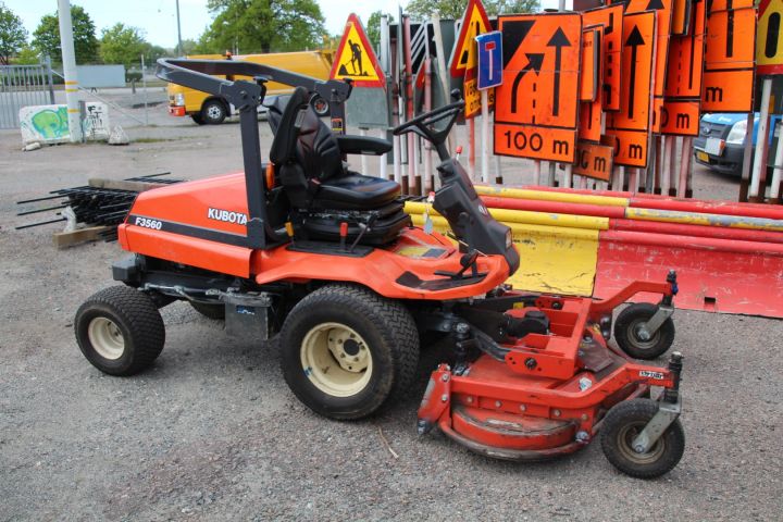 573676-7 Field mower Kubota F3560 (B160cm)