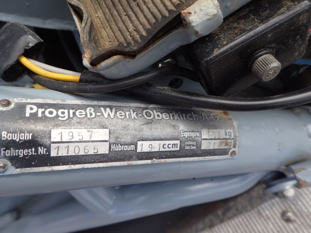 519897-25 Strolch Progress 1957