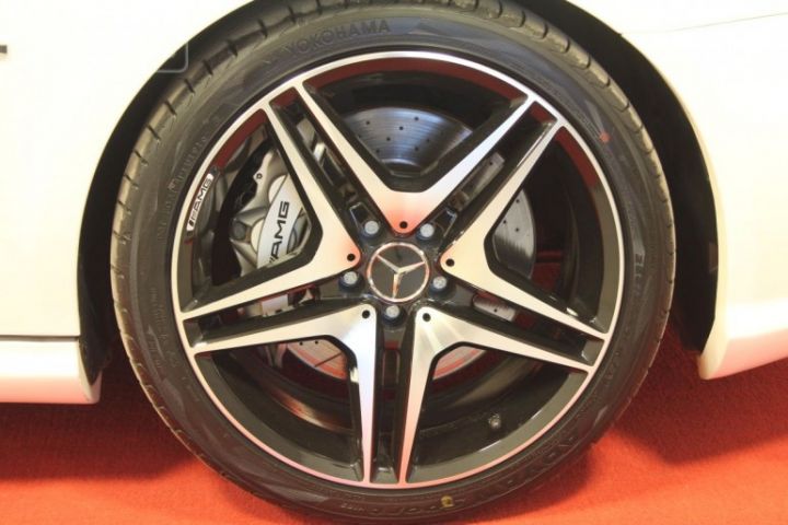 578619-5 Mercedes-Benz CLS 63 AMG