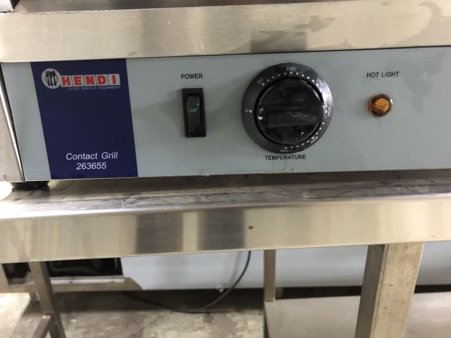 578757-3 Clamp grill Hendi 263655