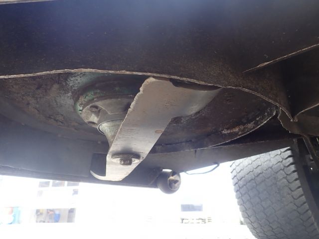 521282-27 Riding mower John Deere Series II 4WD 1445