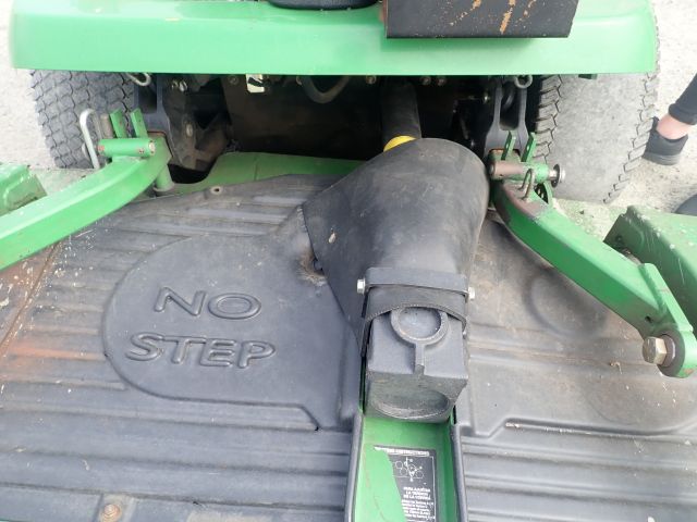 521282-28 Riding mower John Deere Series II 4WD 1445