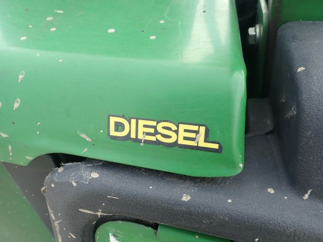 521282-39 Riding mower John Deere Series II 4WD 1445