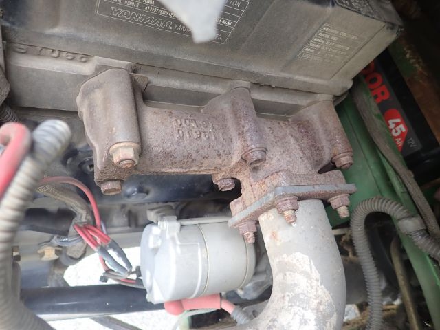 521282-43 Riding mower John Deere Series II 4WD 1445