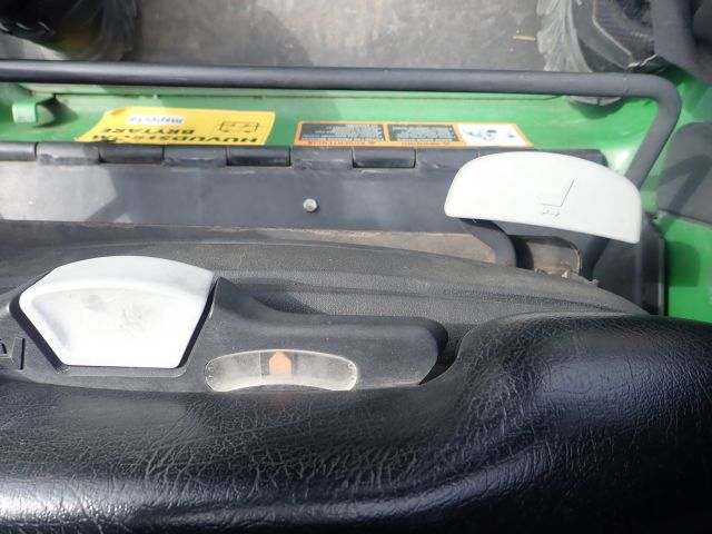 521282-52 Riding mower John Deere Series II 4WD 1445