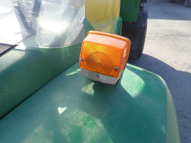 521283-10 John Deere E-Gator