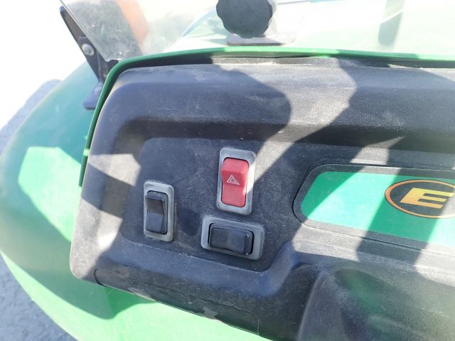 521283-15 John Deere E-Gator
