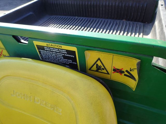 521283-19 John Deere E-Gator