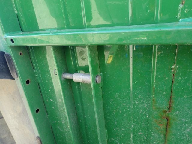 521283-35 John Deere E-Gator