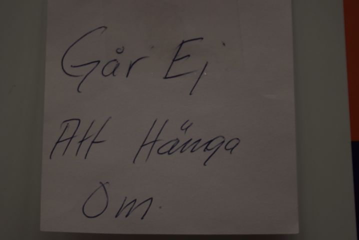 570563-8 Refrigerator Electrolux ERE3540MFW (damaged door edge) - display specimen