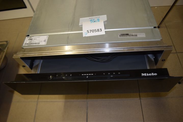 570583-3 Food & porcelain heater Miele ESW 6214 - display specimen