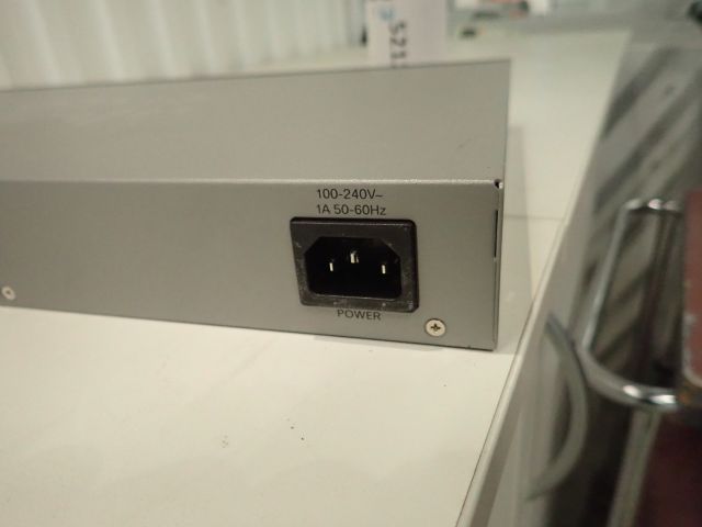 521287-7 26 ports switch Cisco SG200-26