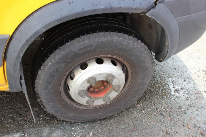 581580-13 Garbage truck Iveco Daily 4 * 2 (116249 km) -2010