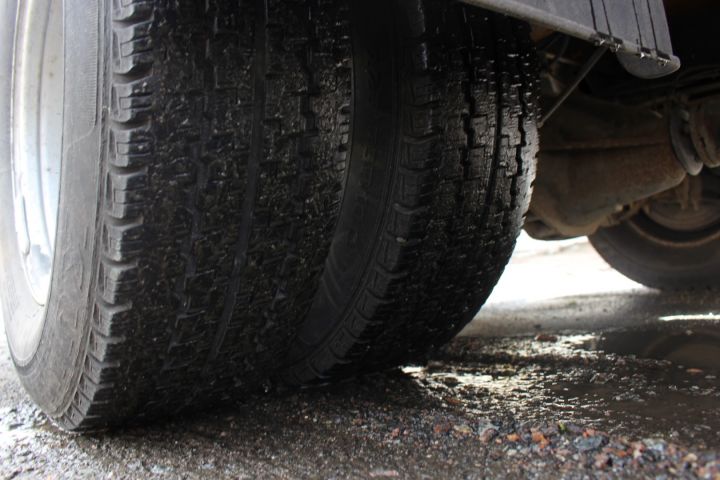 581580-14 Garbage truck Iveco Daily 4 * 2 (116249 km) -2010