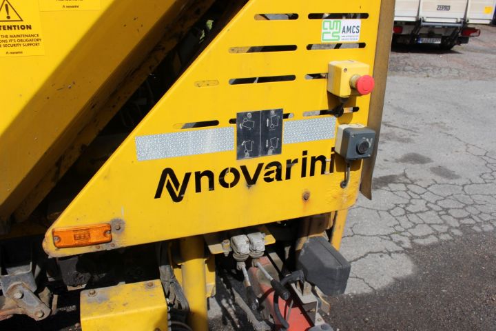 581580-18 Garbage truck Iveco Daily 4 * 2 (116249 km) -2010