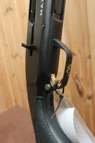 538732-8 Hunting weapon, Browning Maxus Composite, 12/71