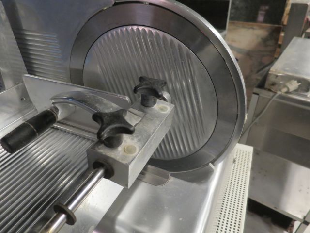 561768-5 Bizerba cutting machine