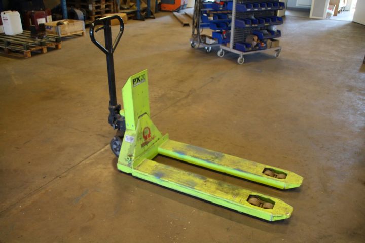 573711-2 Palldragare med våg Pramac PX20