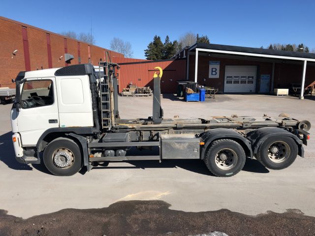 582556-2 Lastväxlare - VOLVO FM 440 6X2 -06
