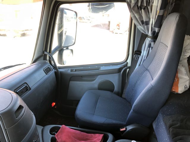 582556-12 Lastväxlare - VOLVO FM 440 6X2 -06