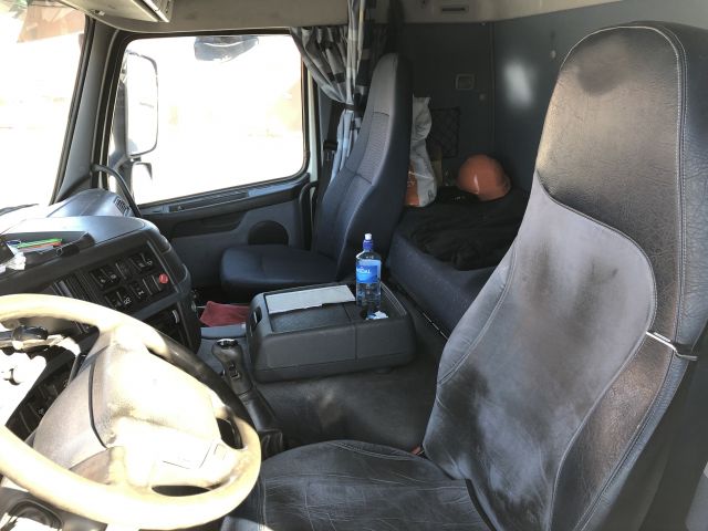 582556-11 Lastväxlare - VOLVO FM 440 6X2 -06