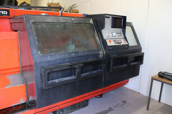 584332-2 Lathe GILDEMEISTER NEF 710 with chip conveyor