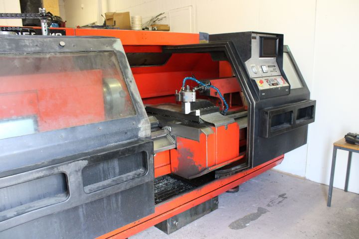 584332-5 Lathe GILDEMEISTER NEF 710 with chip conveyor