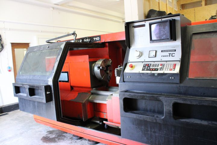 584332-7 Lathe GILDEMEISTER NEF 710 with chip conveyor