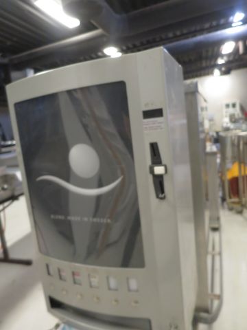 561833-3 cigarette Machine