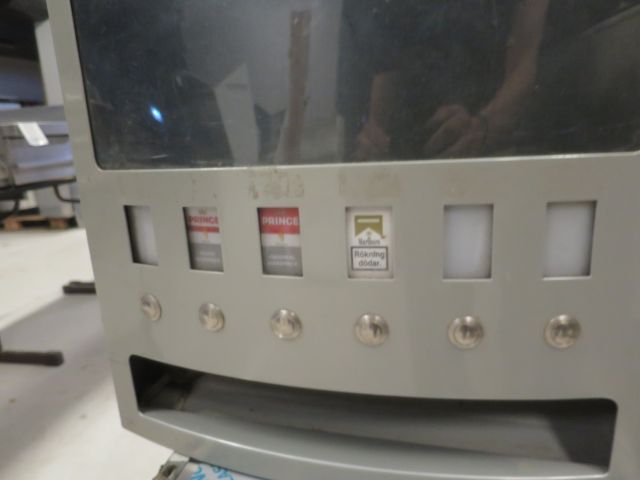 561833-4 cigarette Machine