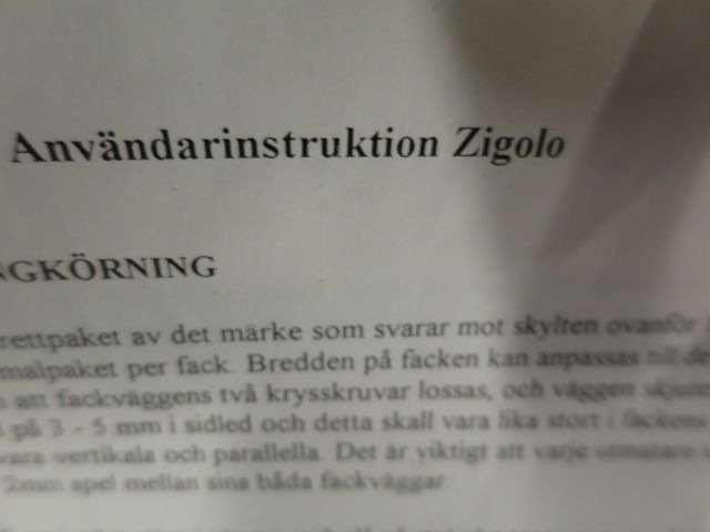 561833-8 cigarette Machine