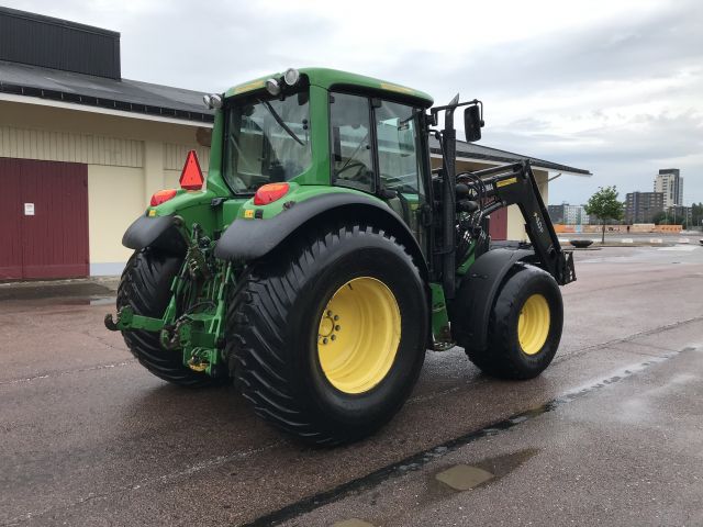585170-4 Traktor John Deere 6330 -07 (6392,5 h, frontlastare)