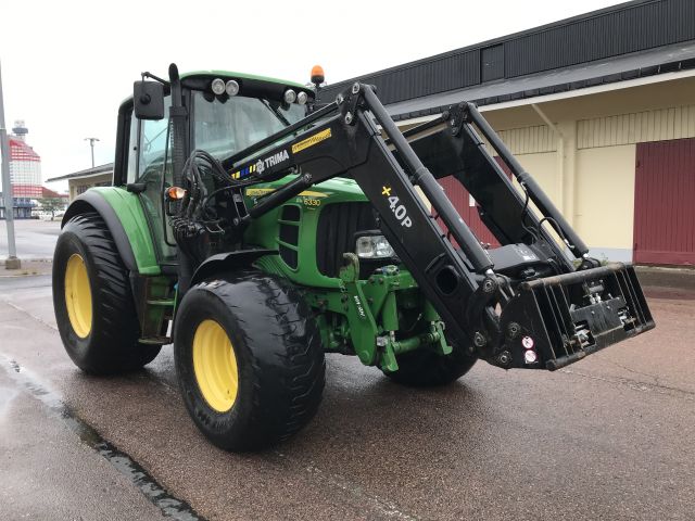 585170-6 Traktor John Deere 6330 -07 (6392,5 h, frontlastare)