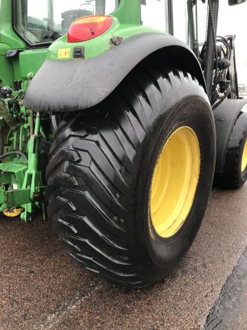 585170-8 Traktor John Deere 6330 -07 (6392,5 h, frontlastare)
