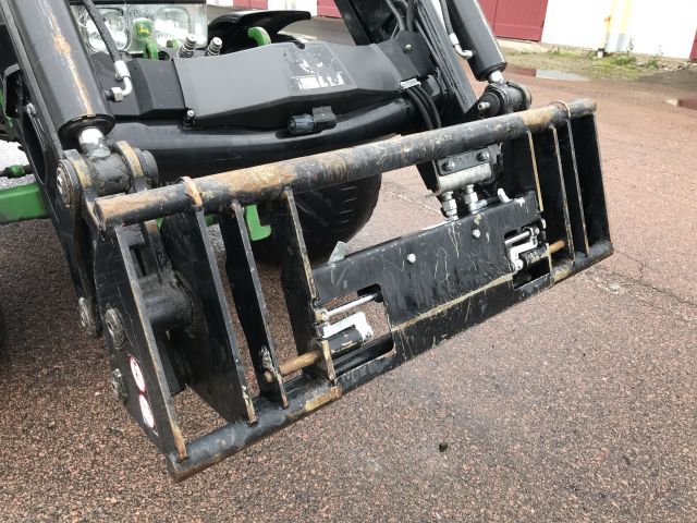 585170-21 Traktor John Deere 6330 -07 (6392,5 h, frontlastare)