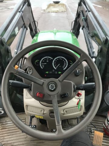 585170-28 Traktor John Deere 6330 -07 (6392,5 h, frontlastare)