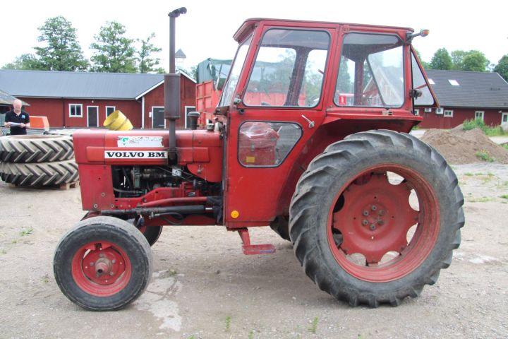 583792-3 Tractor Volvo BM430