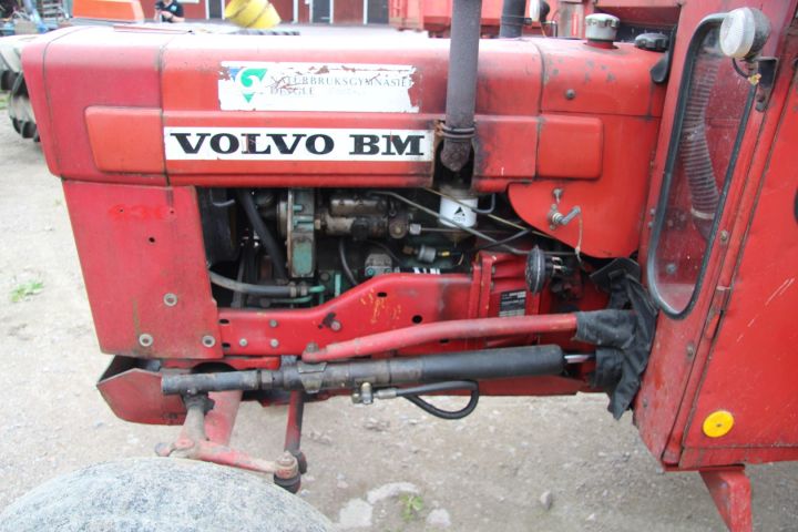 583792-13 Tractor Volvo BM430