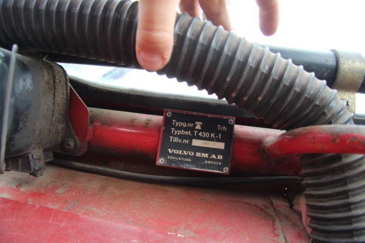 583792-26 Tractor Volvo BM430